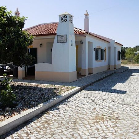 Guest House Alfarrobeiras Албуфейра Экстерьер фото